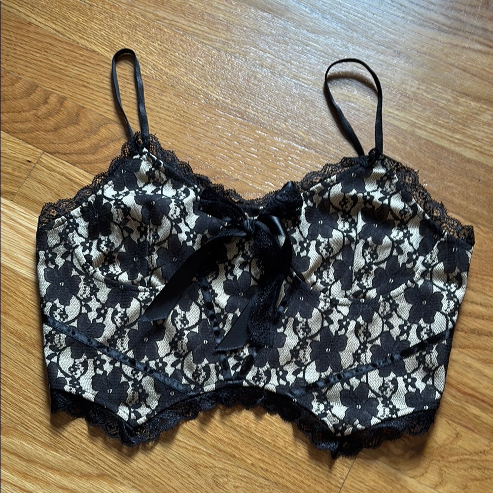 women’s s/m cropped lace gothic corset-style bralette top
